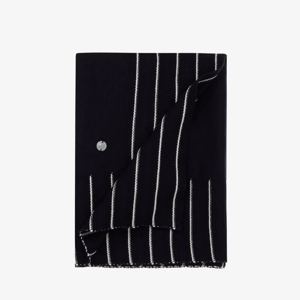 Navy Blue Knitted Blanket (105cm)