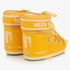 Yellow Logo Short Snow Boots